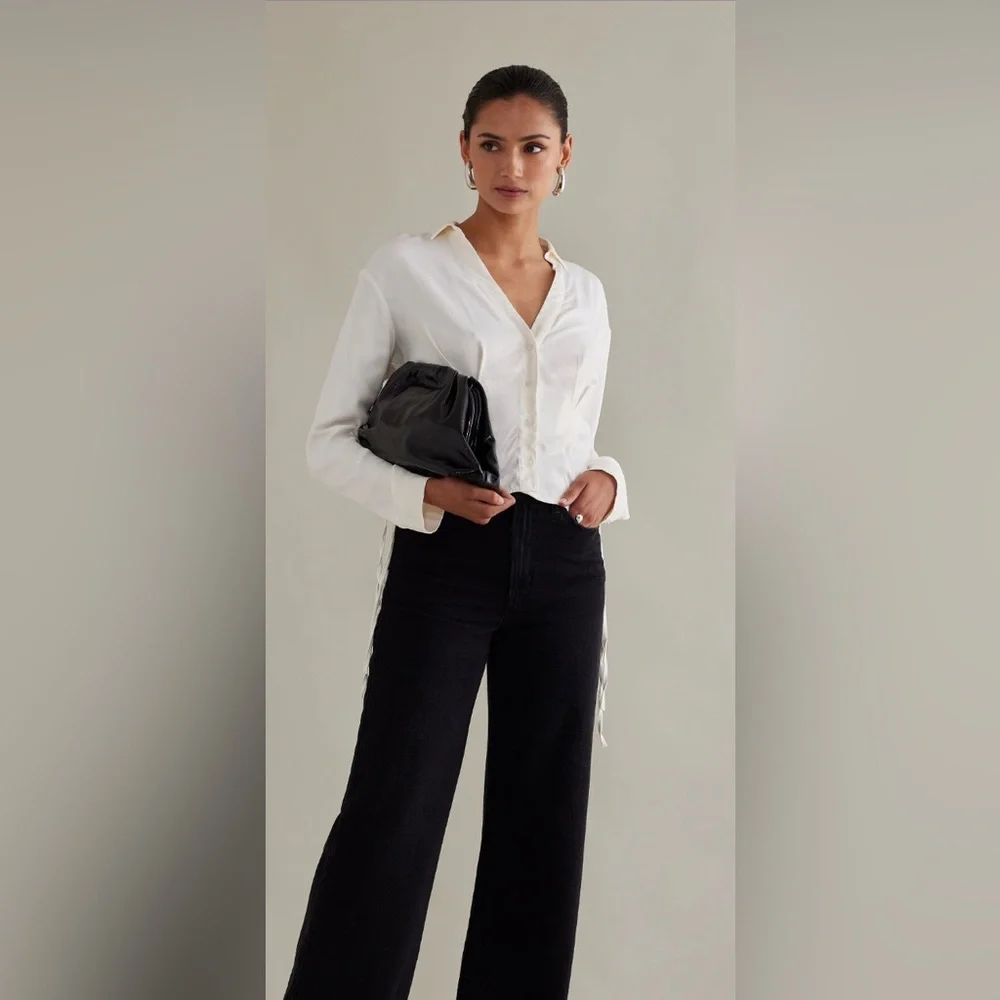 By Anthropologie Long-Sleeve Silky
Corset Blouse in White NEW - Picture 5 of 14